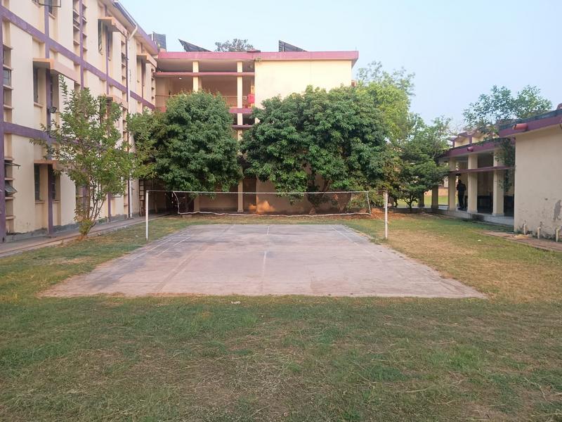 File:LLR BADMINTON COURT.jpeg
